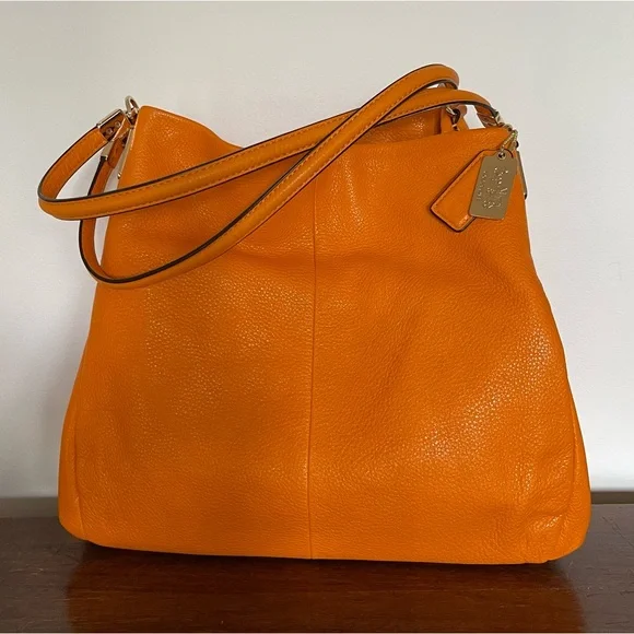 COACH Madison Small Phoebe Handbag NWOT - Picture 1 of 5